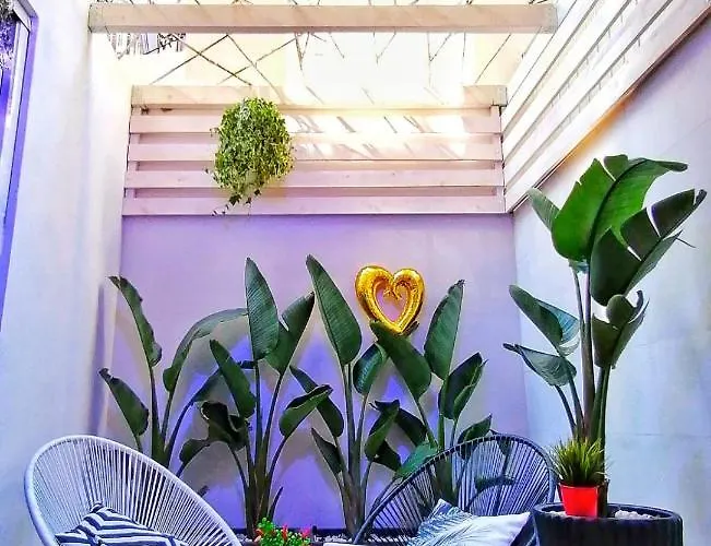 Hello Gorgeous Apartment *